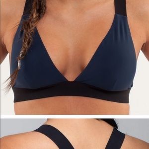 🍋Rare Lululemon Sandy Savasana sportsbra or swim